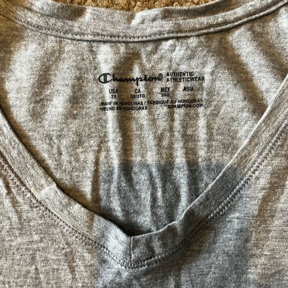 Champion shirt - Picture 4 of 4